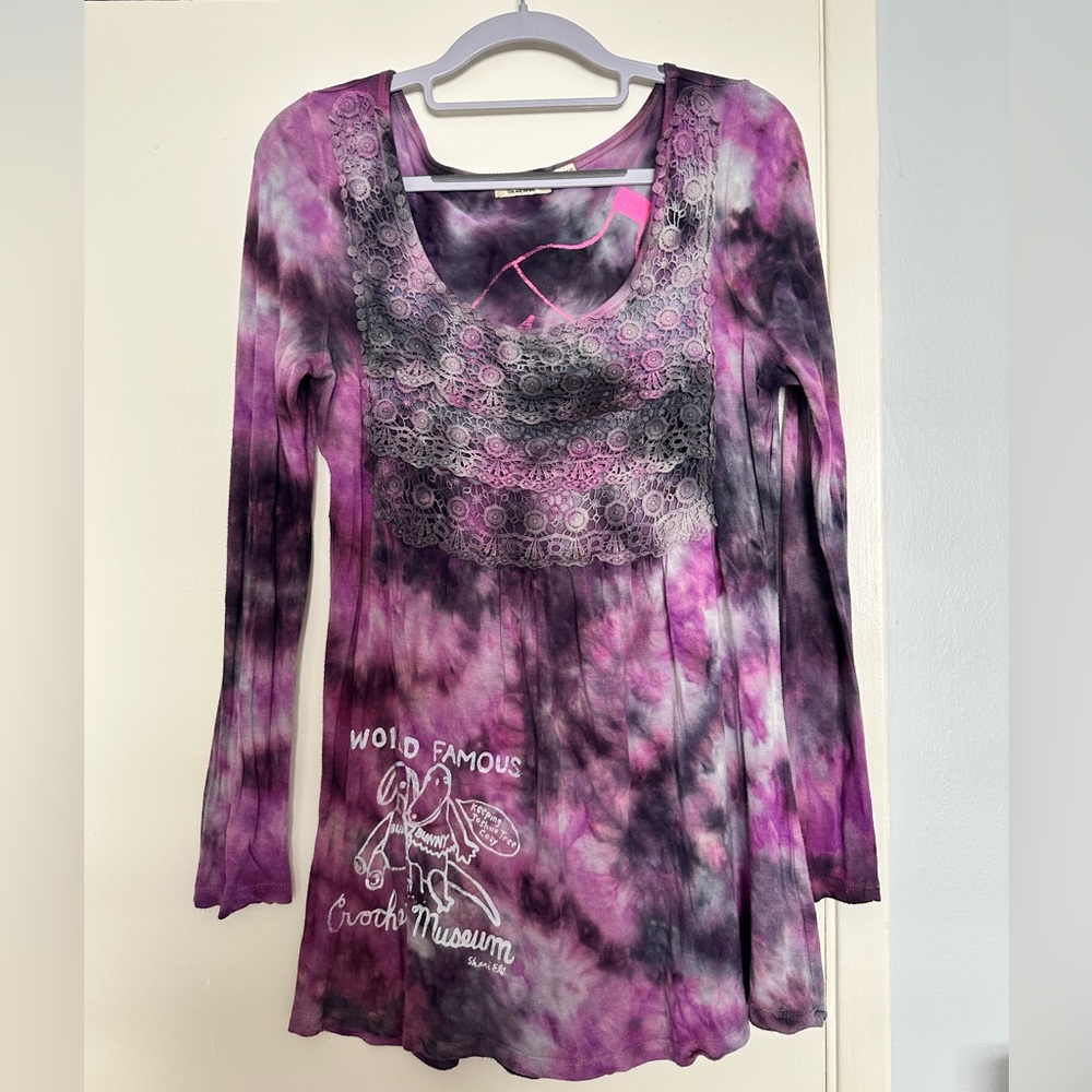 Tie-Dye Long Sleeve Top with Lace Detail